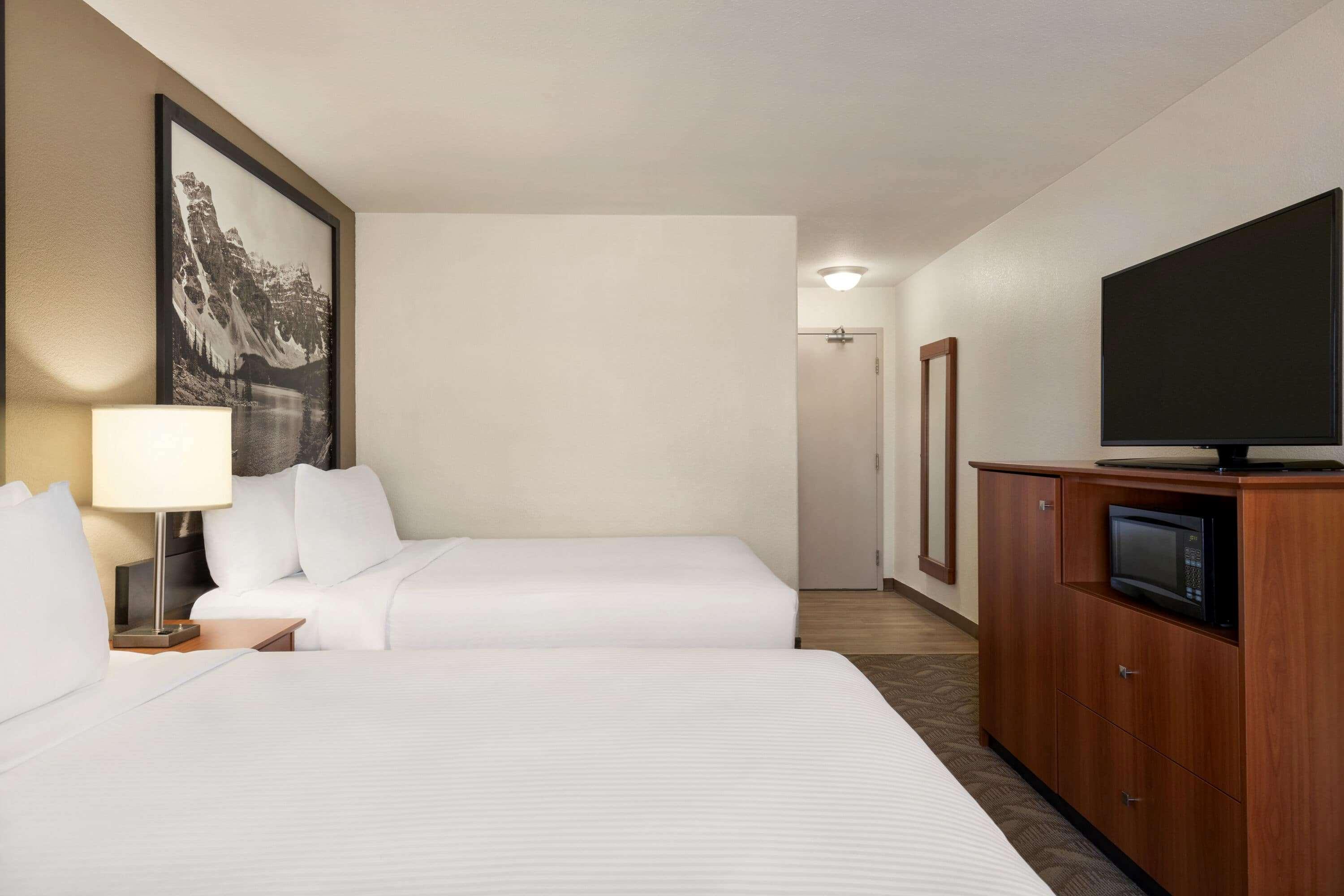 Super 8 By Wyndham Calgary Shawnessy Area Ξενοδοχείο Εξωτερικό φωτογραφία